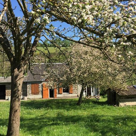 La Petite Maison O Bord De L'Eau Bernieres-le-Patry Luaran gambar