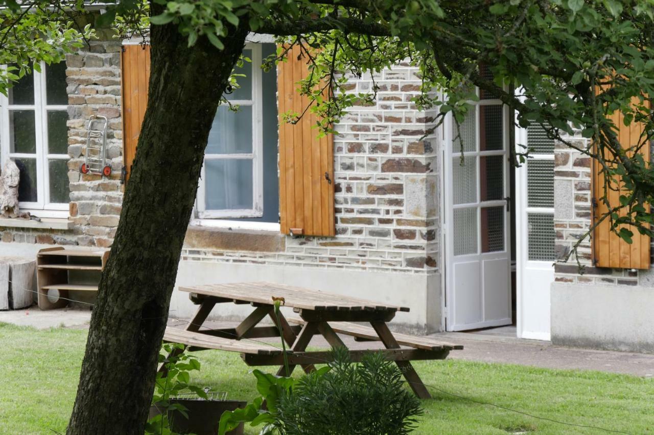 La Petite Maison O Bord De L'Eau Bernieres-le-Patry Luaran gambar